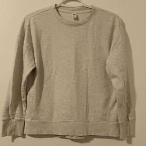 2 For 25$ Women's or Teenager Gray Old Navy Sweaters.